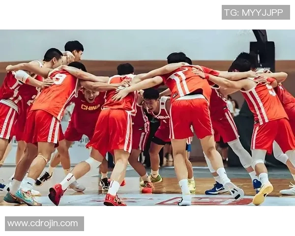 重庆篮球队灵活性变革引发热议探索新战术与团队协作的未来发展