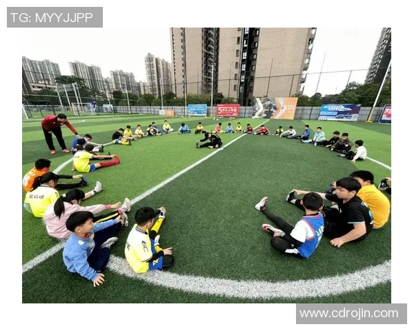 足球技巧进阶训练：从基本动作到高阶技巧全面提升球技